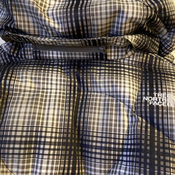 North Face Jacket - Picture 3 of 8